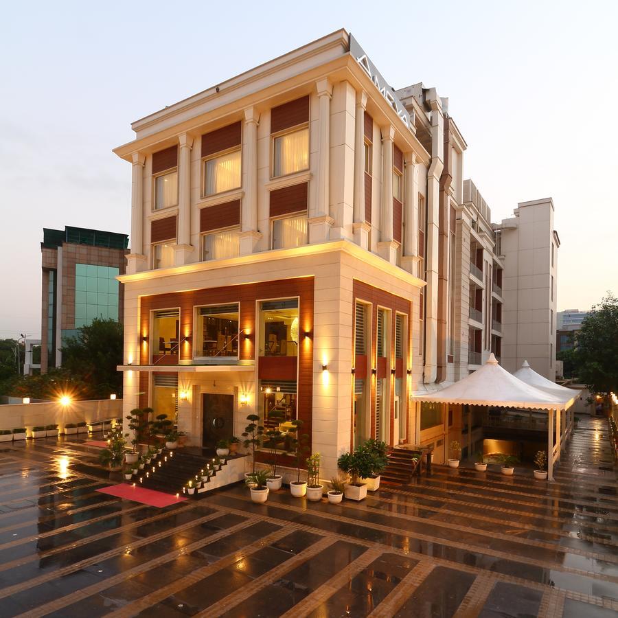 Ameya Suites Neu-Delhi Exterior foto