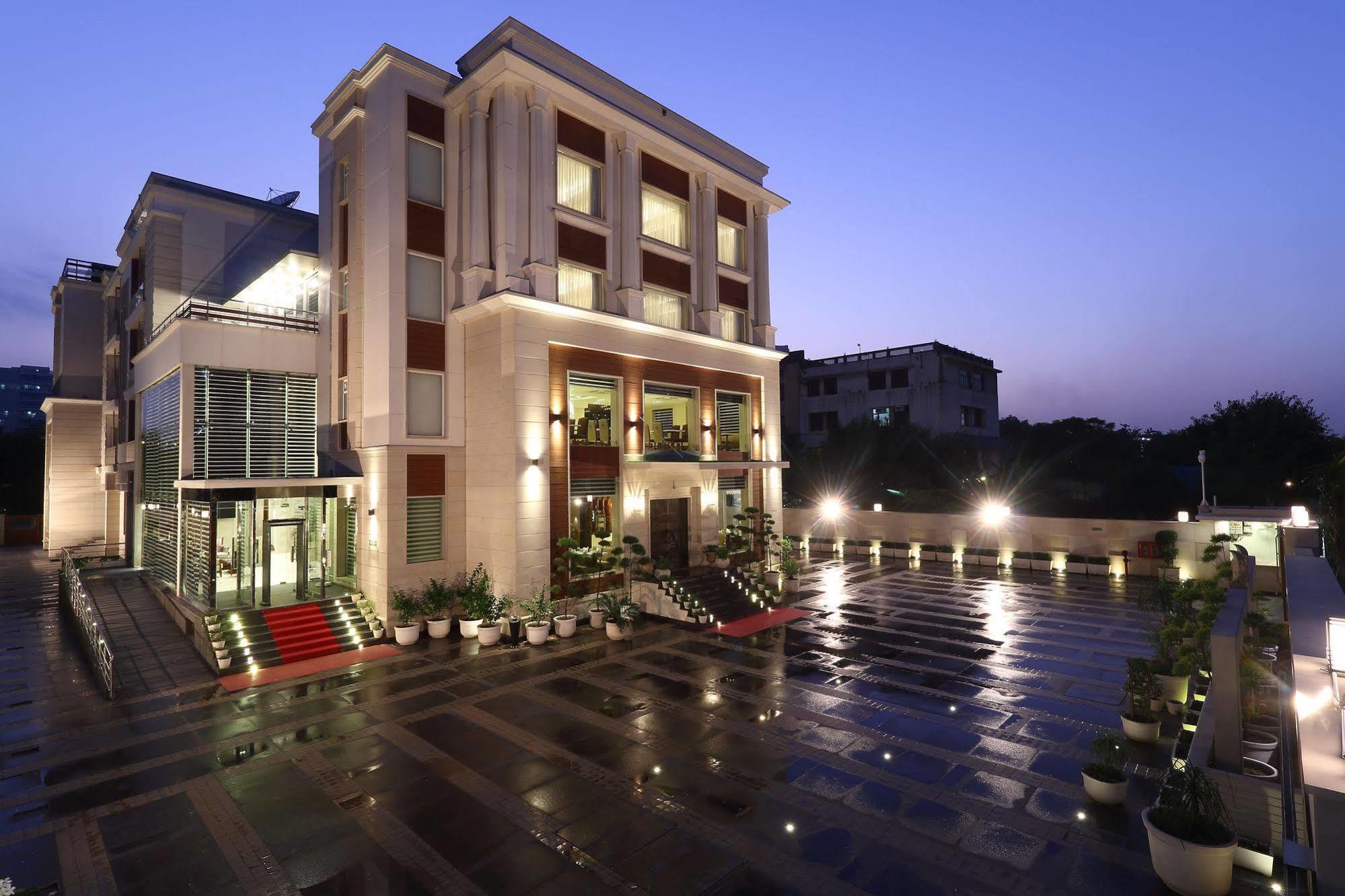 Ameya Suites Neu-Delhi Exterior foto